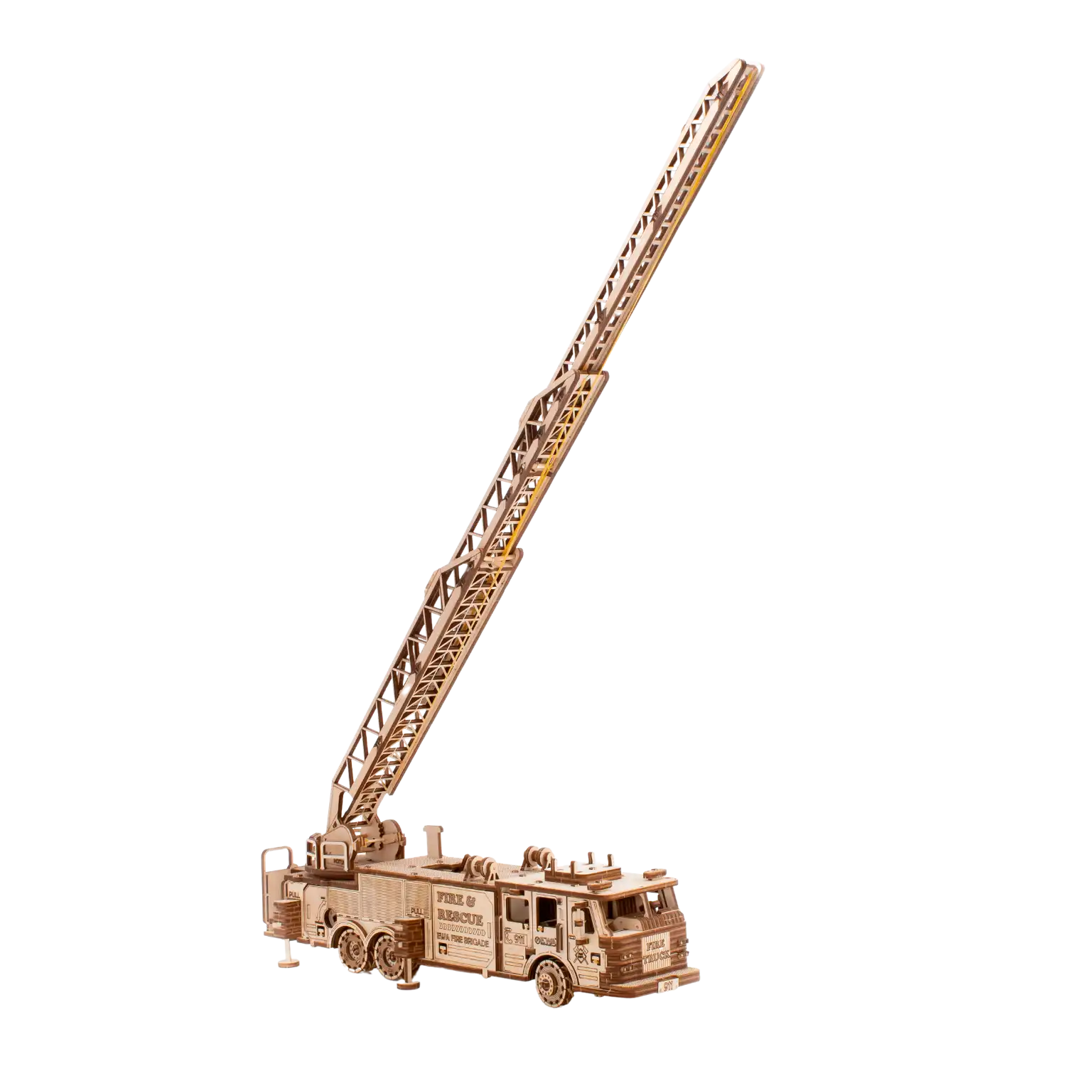 Das 3D-Holzpuzzle Mechanisches Feuerwehrauto ist ein detailliertes Miniaturmodell eines Feuerwehrautos aus Holz mit einer ausgefahrenen Leiter, aufwendigen Schnitzereien und funktionsfähigen Rädern zur Förderung der Feinmotorik, wobei die Leiter für einen realistischen Eindruck in einem steilen Winkel angehoben ist.