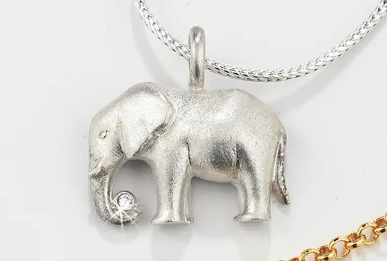 Collier "Glückselefant"