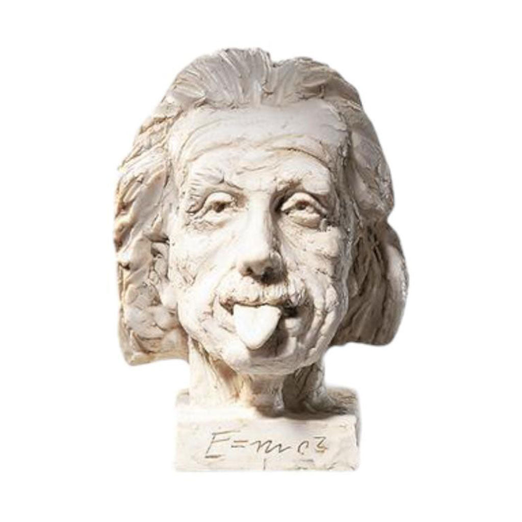 Der „Einstein-Kopf“ (klein), Kunstguss, zeigt eine verspielte weiße Büste Einsteins mit wildem Haar und heraushängender Zunge, die spielerisches Wesen verkörpert. Der Sockel ist mit der Gravur „E=mc²“ versehen und eignet sich somit perfekt als Wissenschaftsdekoration für jeden Raum.