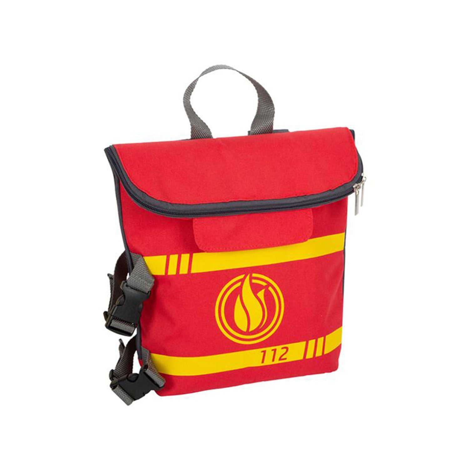 Der Feuerwehrrucksack für Kinder ist ein roter Rucksack mit grauen Riemen, einem Tragegriff, einem gelben Feuerwehremblem mit der „112“ auf der Vorderseite und gelben Streifen, die an echte Feuerwehrausrüstung erinnern. Ein schwarzer Reißverschluss verschließt den Rucksack.