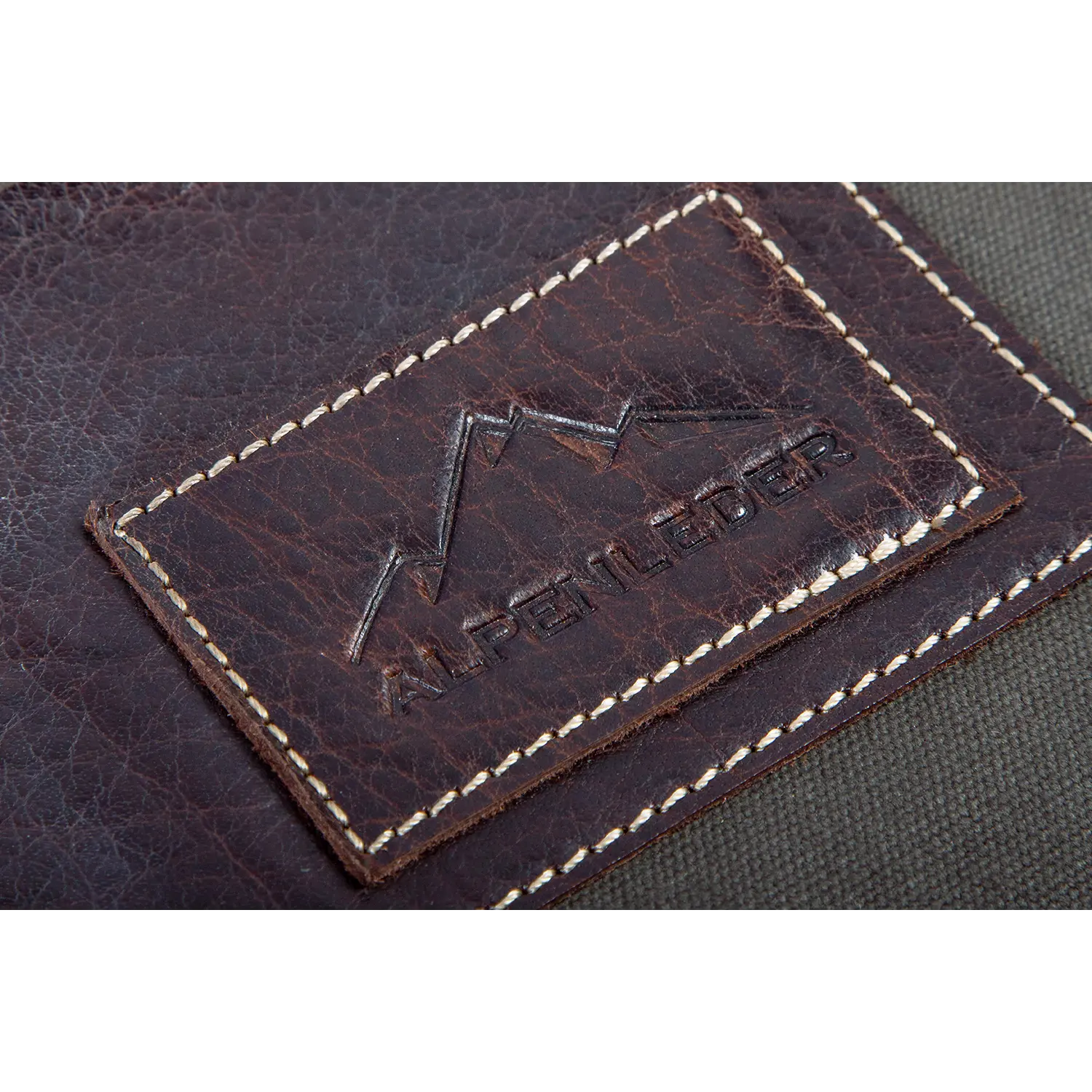 Gartenschürze für Damen und Herren
ROSENSTRAUCH von der Firma „ALPENLEDER“