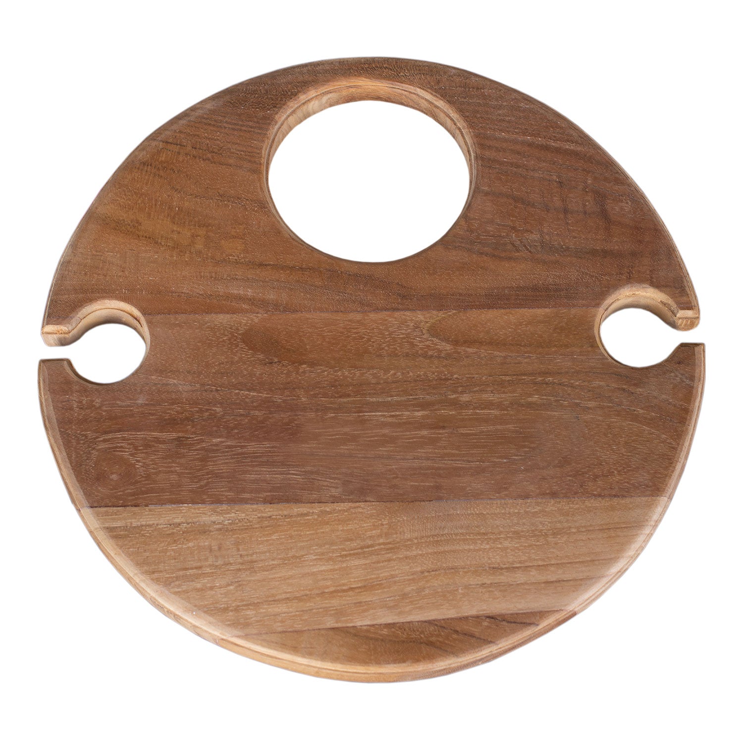 Der Getränkehalter Spieß ist ein rundes Servierbrett aus hochwertigem Teakholz, mit mittigem Griffloch und seitlichen Einkerbungen für bequemes Tragen und vielseitige Verwendung.