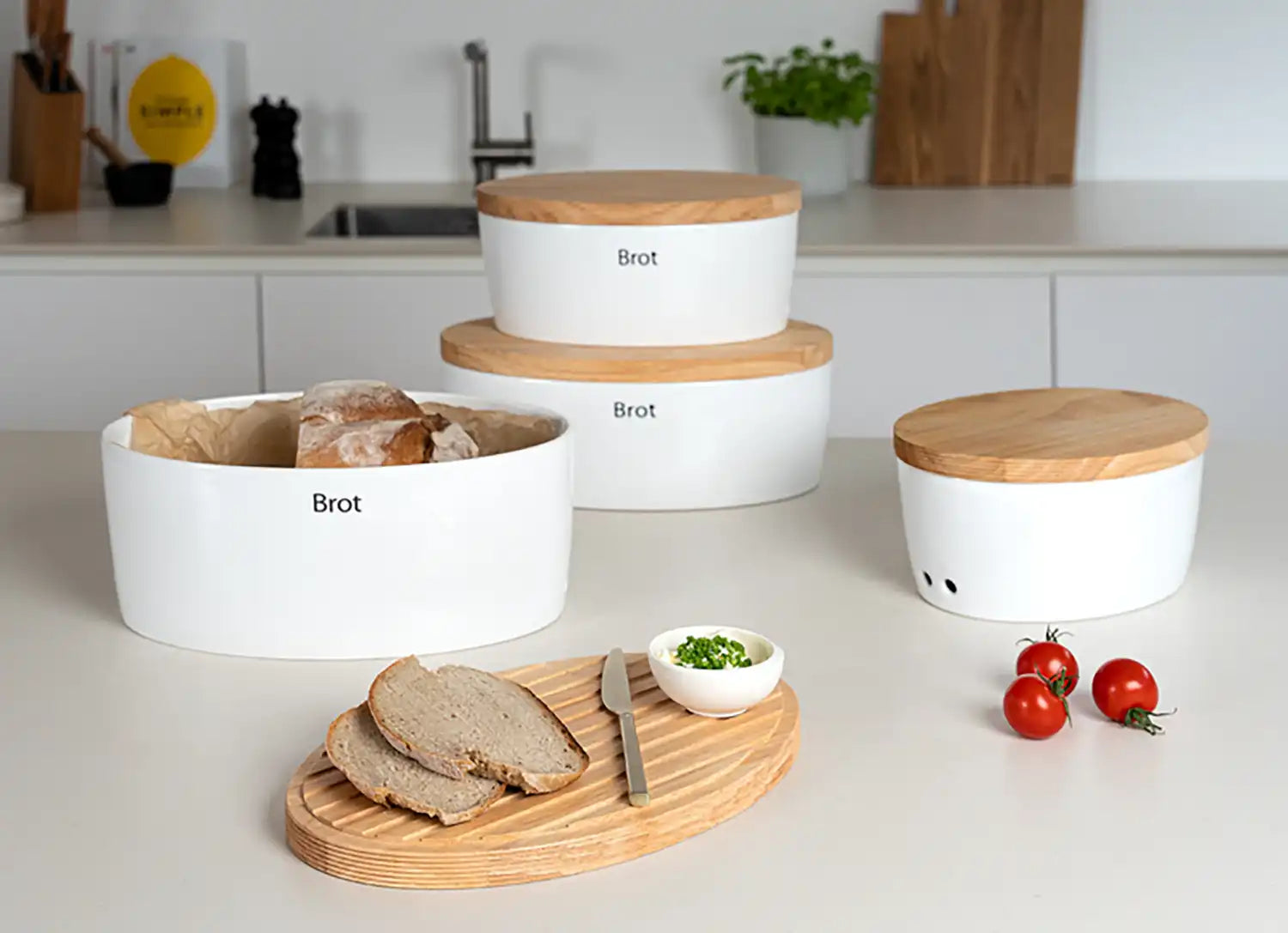 Keramik Brottopf mit Holzdeckel – Frische, die schmeckt!